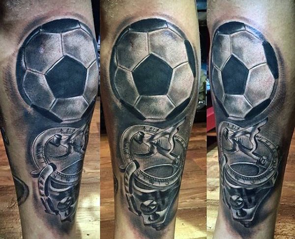 tatouage football 19