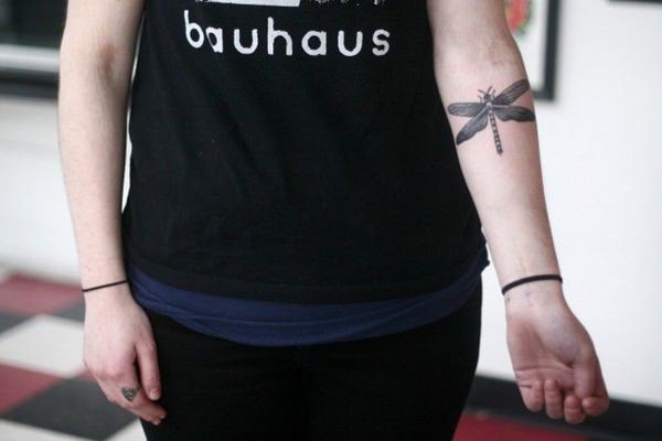 tatouage Libellule 160
