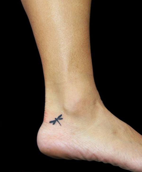 tatouage Libellule 175