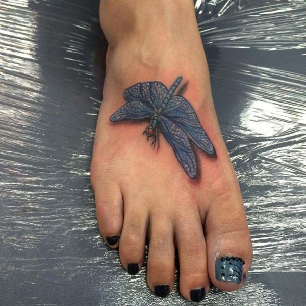 tatouage Libellule 205