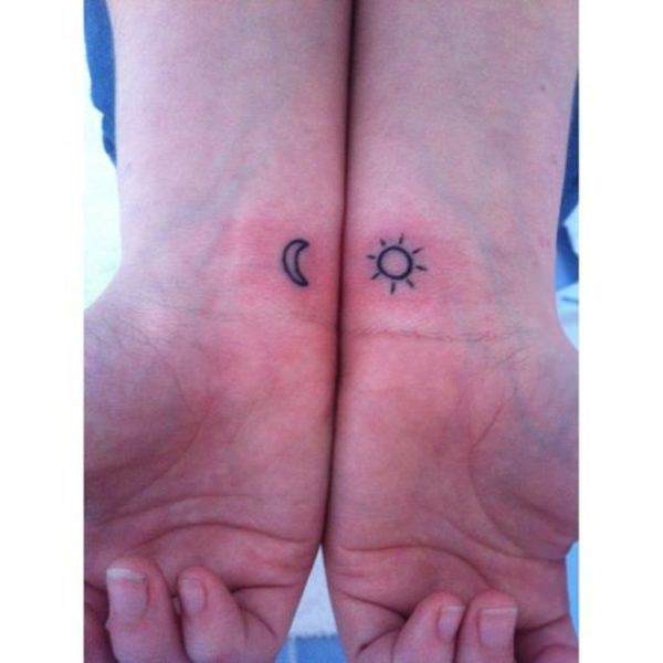 tatouage soleil 154
