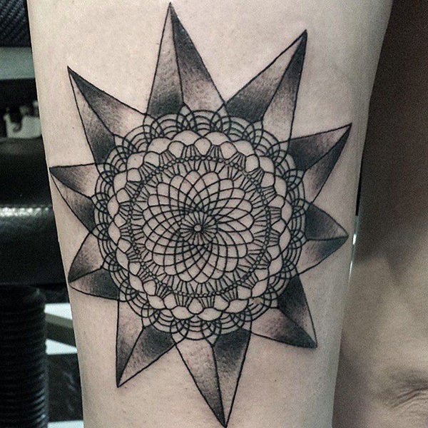 tatouage soleil 232