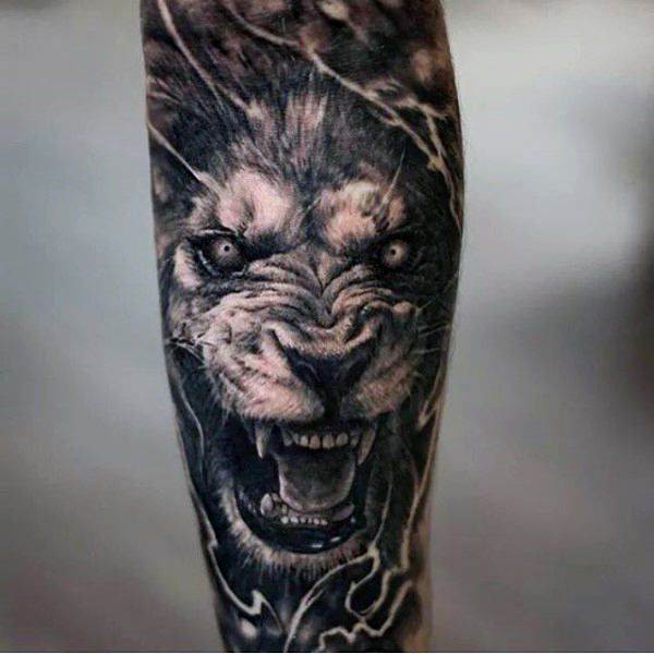 tatouage lion 138