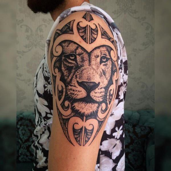 tatouage lion 186
