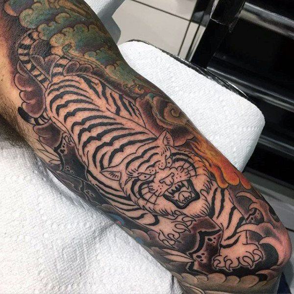 tatouage tiger 155