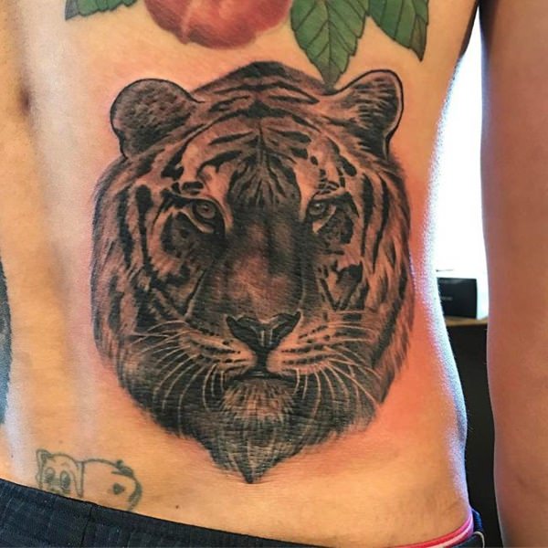 tatouage tiger 227