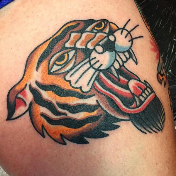 tatouage tiger 229