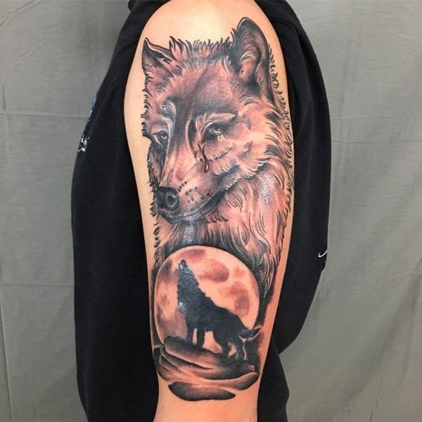 tatouage loup 181