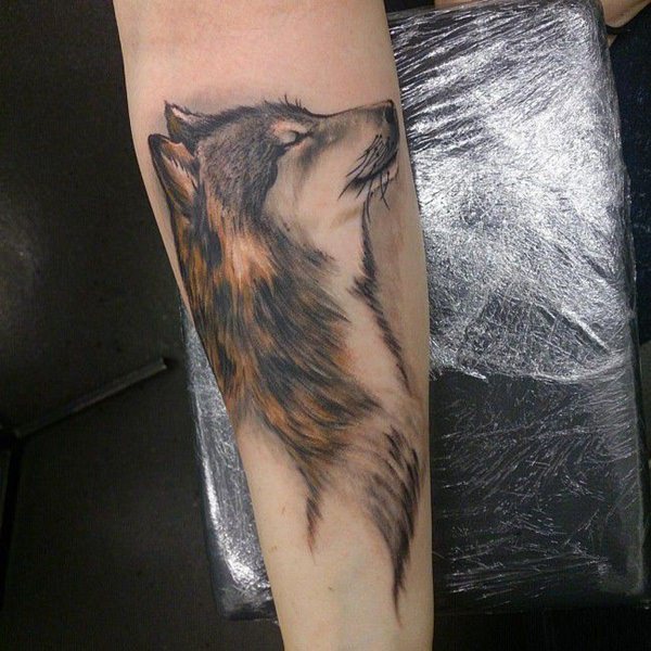tatouage loup 197
