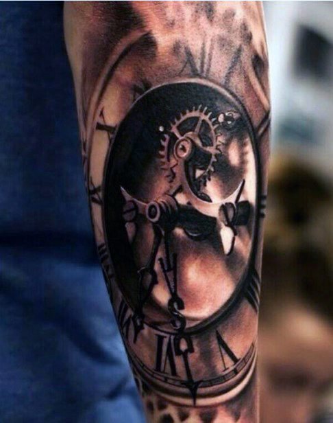 tatouage horloge 121