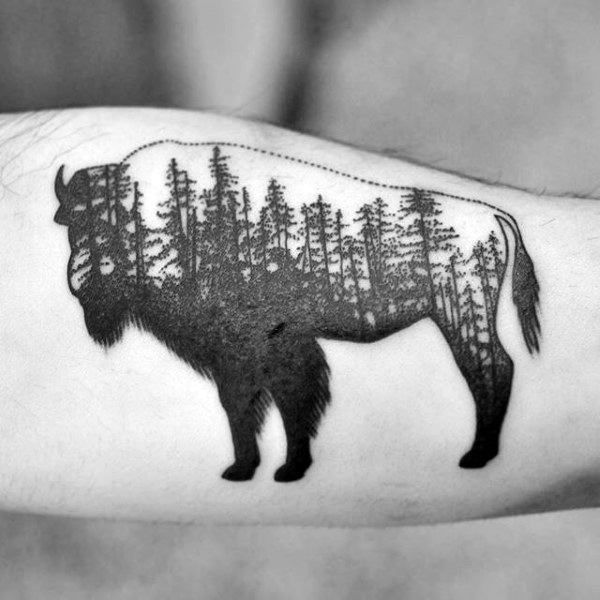 tatouage bison 97