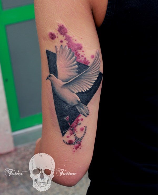 tatouage colombe 142