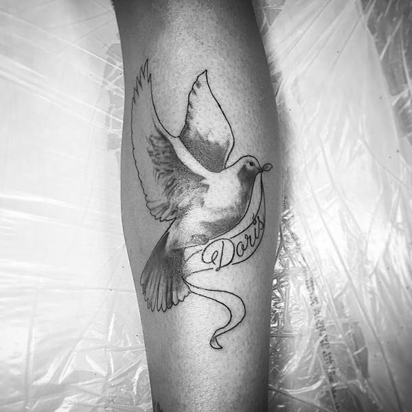 tatouage colombe 86