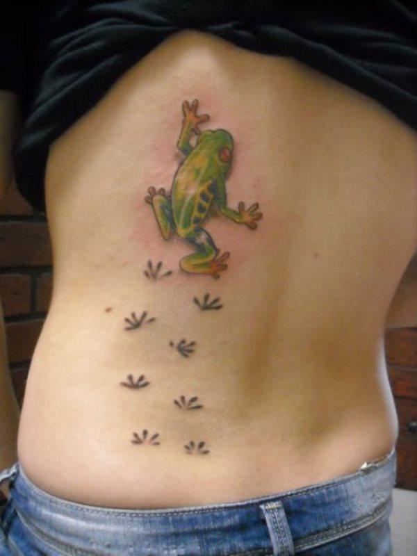 tatouage grenouille 76