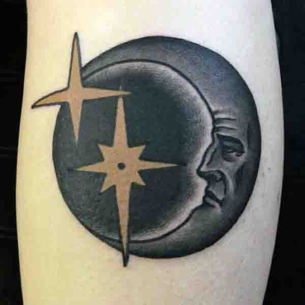 tatouage lune 10