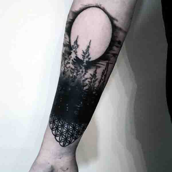 tatouage lune 262