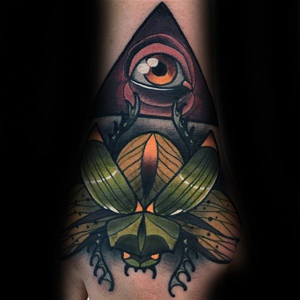 tatouage scarabee 140