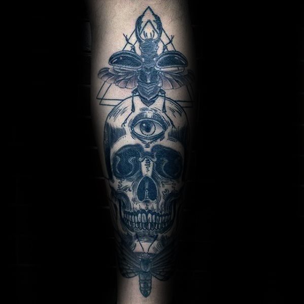 tatouage scarabee 160