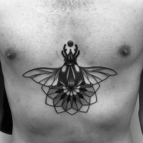 tatouage scarabee 234