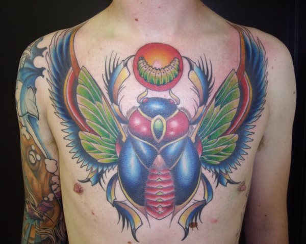 tatouage scarabee 32