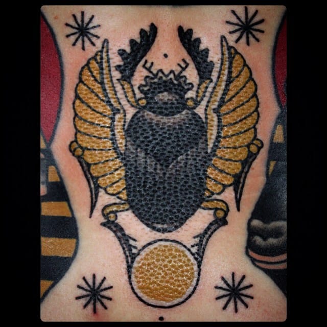 tatouage scarabee 42