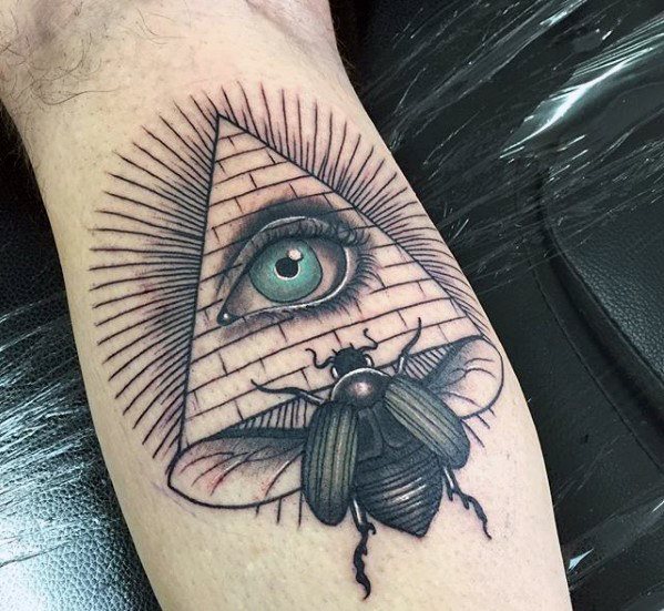 tatouage scarabee 64