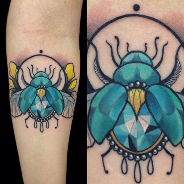 tatouage scarabee 92