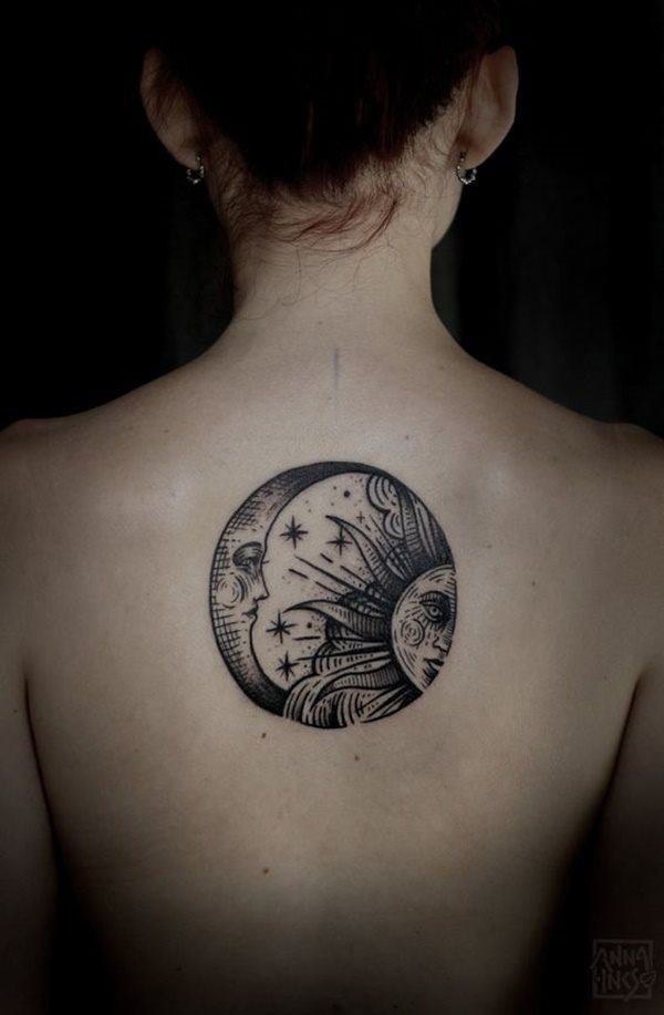 tatouage lune 11