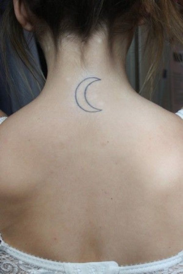 tatouage lune 119