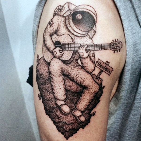 tatouage astronaute astronomie 33