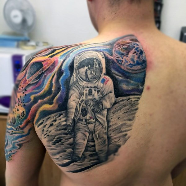 tatouage astronaute astronomie 369