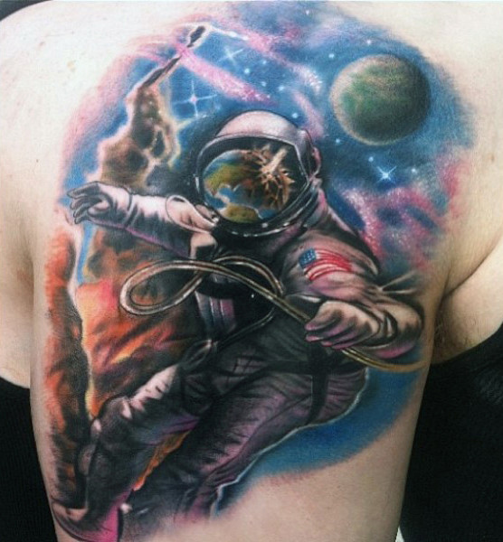 tatouage astronaute astronomie 65
