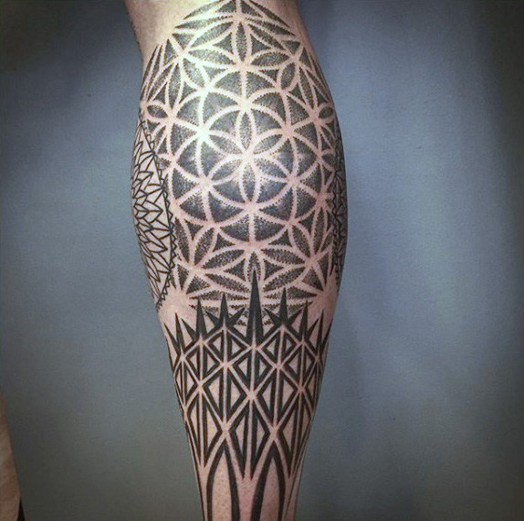 tatouage geometrie sacree 141