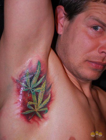 tatouage marijuana cannabis 03