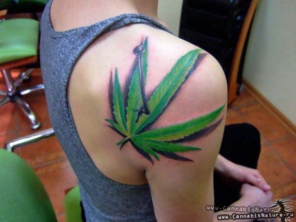 tatouage marijuana cannabis 05