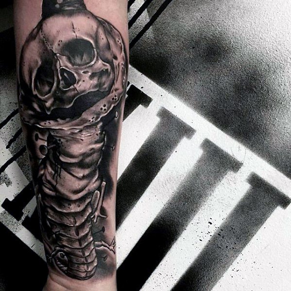 tatouage mille pattes 86