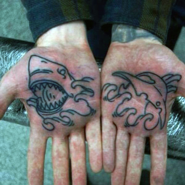 tatouage paume de la main 106