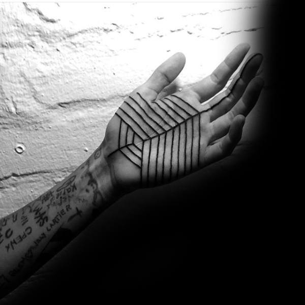 tatouage paume de la main 190