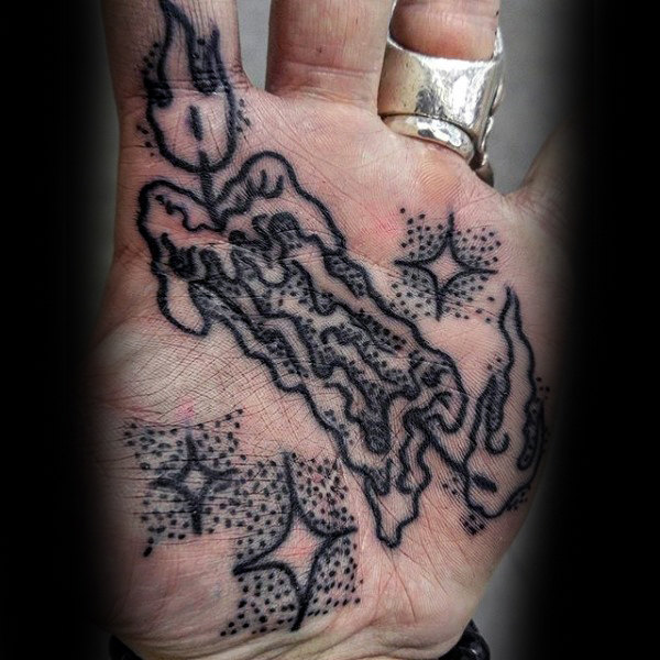 tatouage paume de la main 46