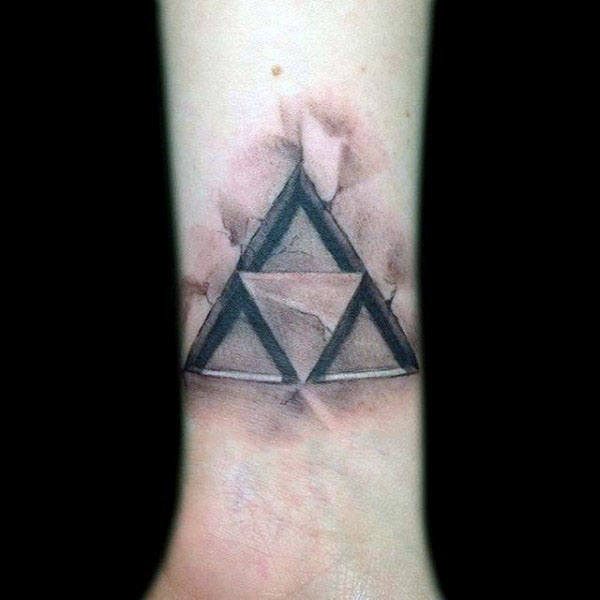tatouage triforce 01
