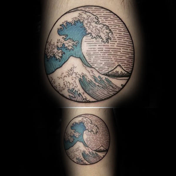 tatouage vagues japonaises 93