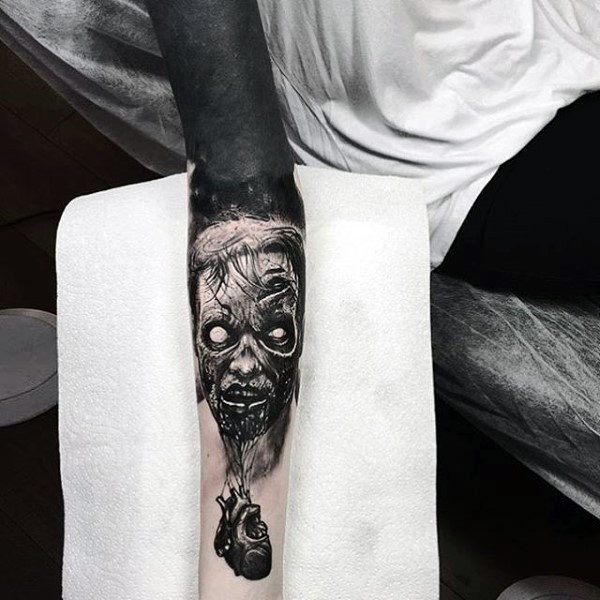 tatouage zombie 130