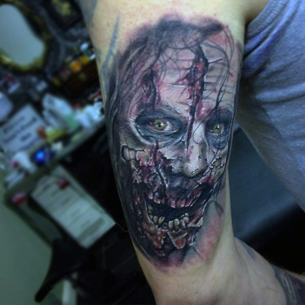 tatouage zombie 136