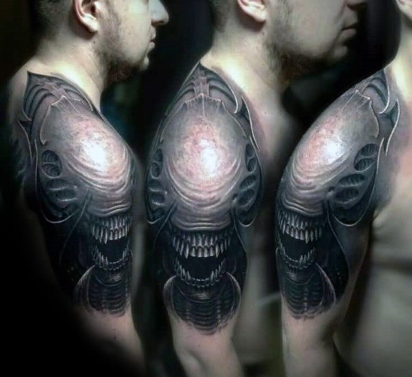 tatouage alien 01