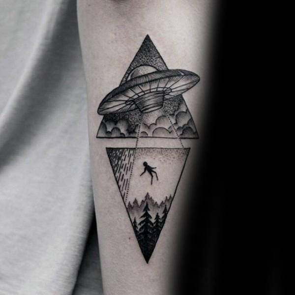 tatouage alien 55