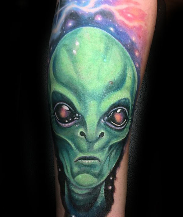 tatouage alien 65