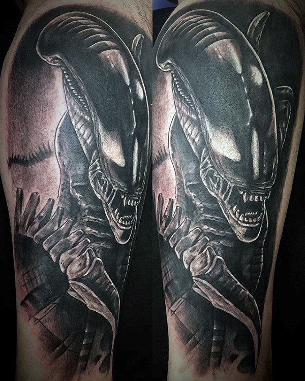 tatouage alien 73