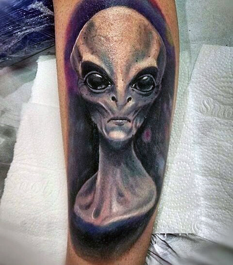 tatouage alien 81