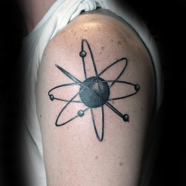 tatouage atome 89