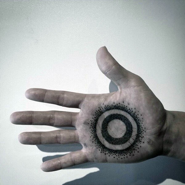 tatouage cercle 73